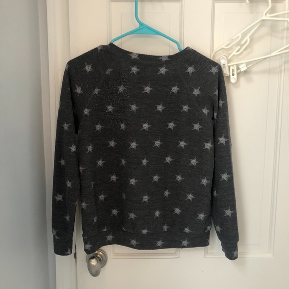 Prince Peter Distressed Grey Star Crewneck - Picture 3 of 4